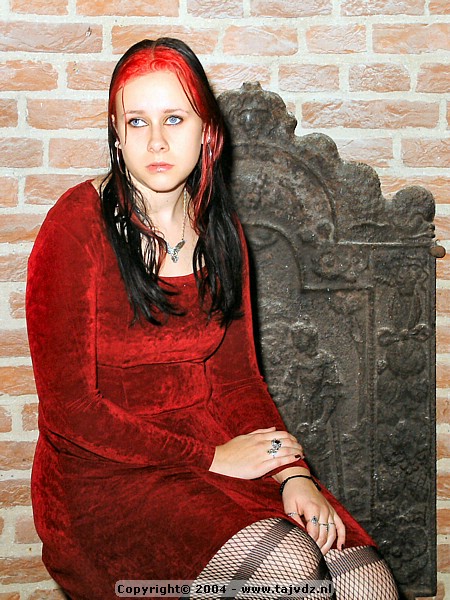 rhea01-03.jpg