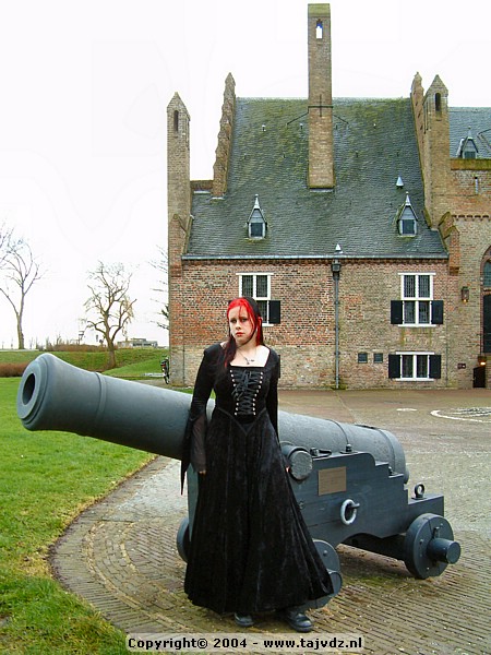 rhea02-13.jpg