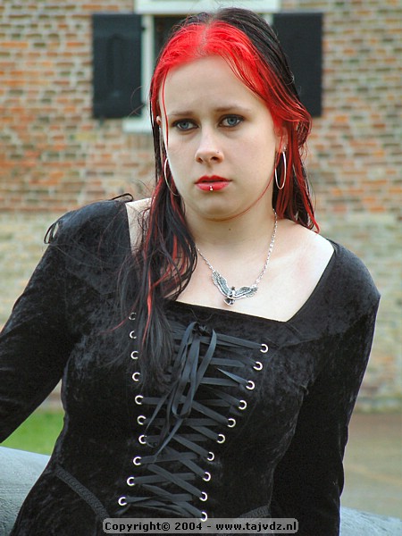 rhea02-14.jpg