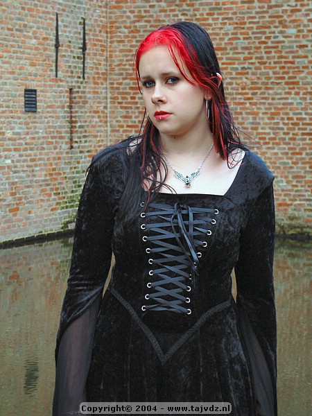 rhea02-18.jpg