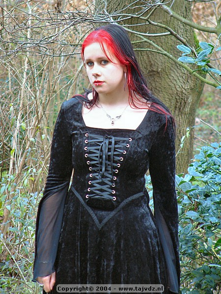 rhea02-28.jpg