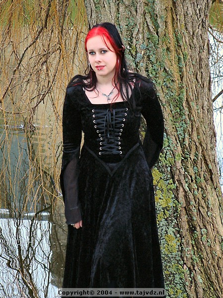 rhea02-33.jpg