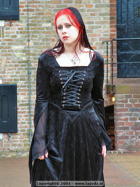 rhea02-48.jpg