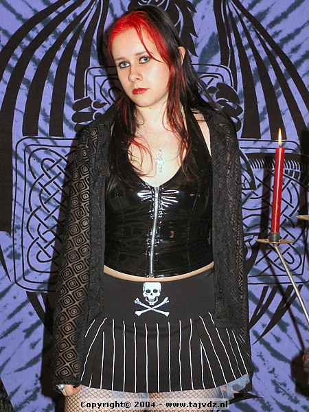 rhea03-06.jpg