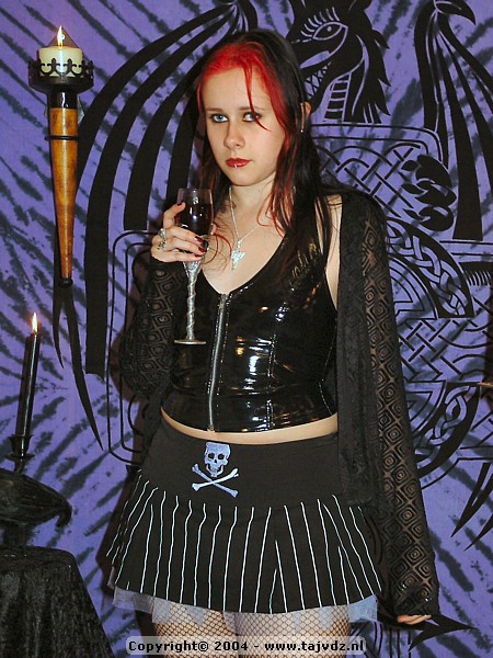 rhea03-15.jpg