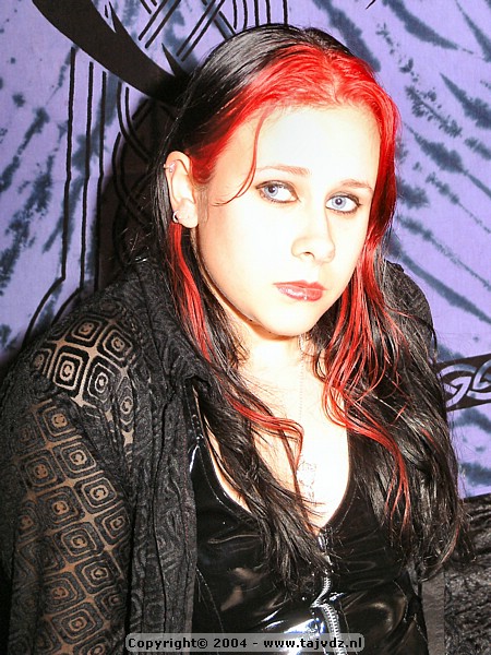 rhea03-41.jpg